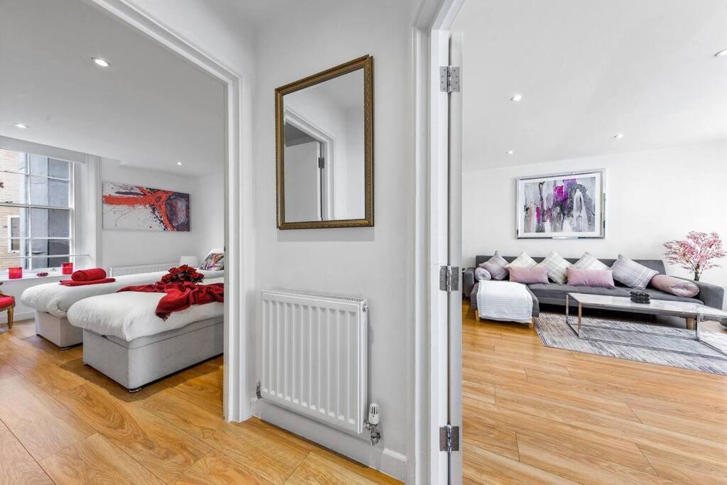 3 Bedroom Apartment In Haymarket Central London Sleep 10 Hy2 Экстерьер фото
