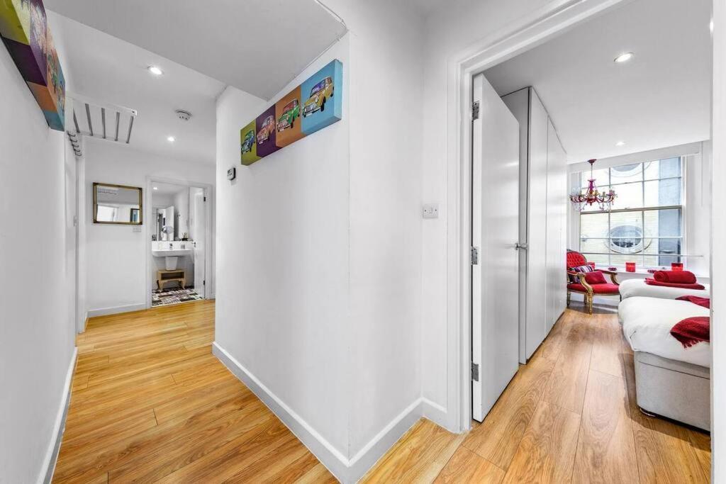 3 Bedroom Apartment In Haymarket Central London Sleep 10 Hy2 Экстерьер фото